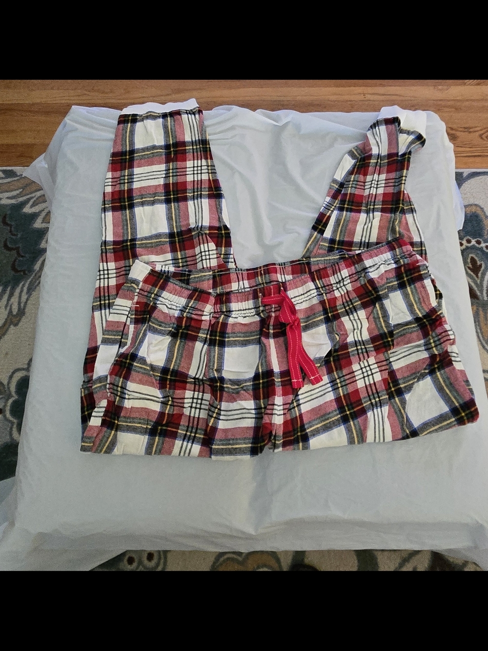 Old Navy Red, White & Navy Plaid Women's Jogger Pj Bottoms with Red Drawstring